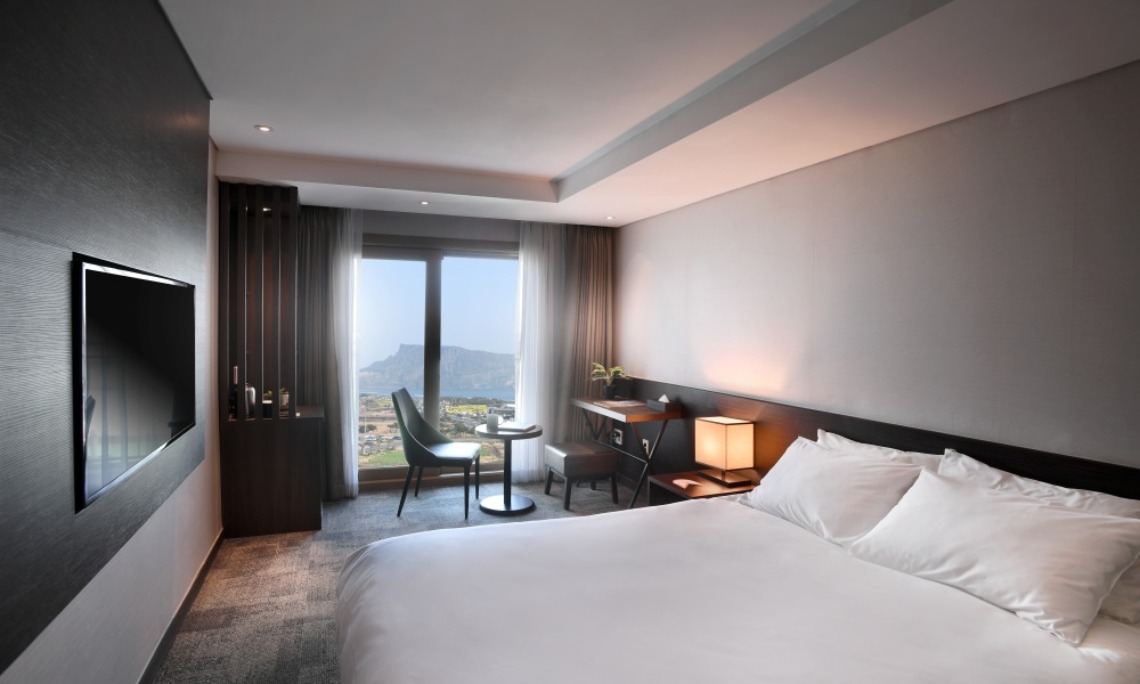 Deluxe King Room(ocean view) 이미지